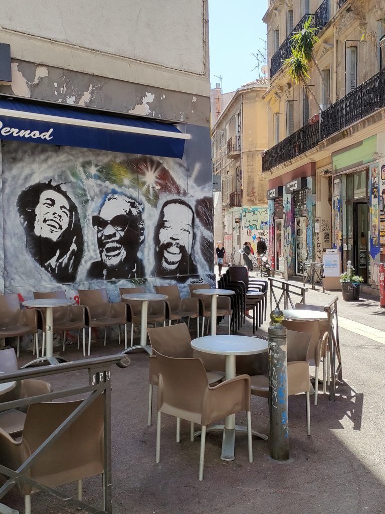 Terrasse dans le quartier